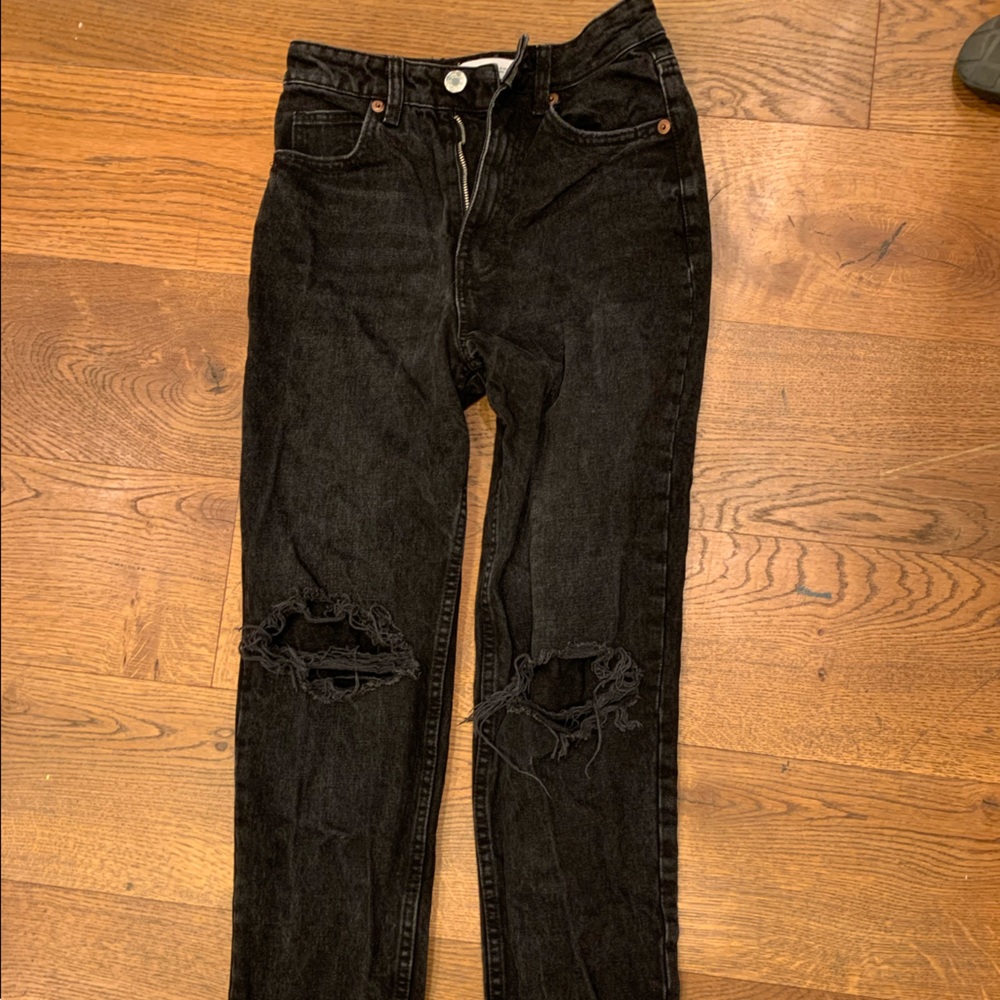 Black Zara boyfriend jeans